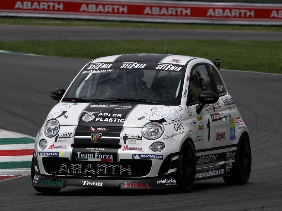  Abarth 695 Assetto Corse 2012 года  (фото 3 из 16)